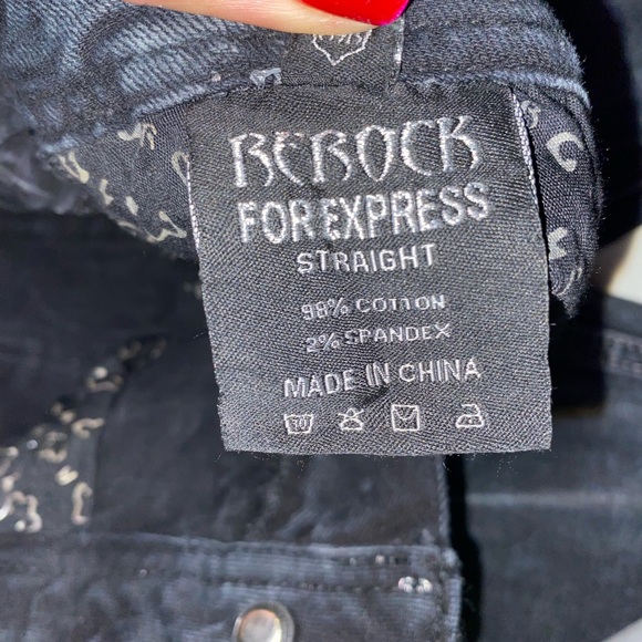 Jeans - Picture 2 of 5